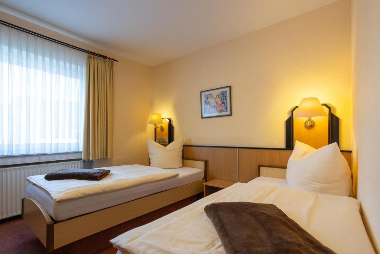 Stadt-Gut-Hotel Siegboot Siegen Eksteriør bilde